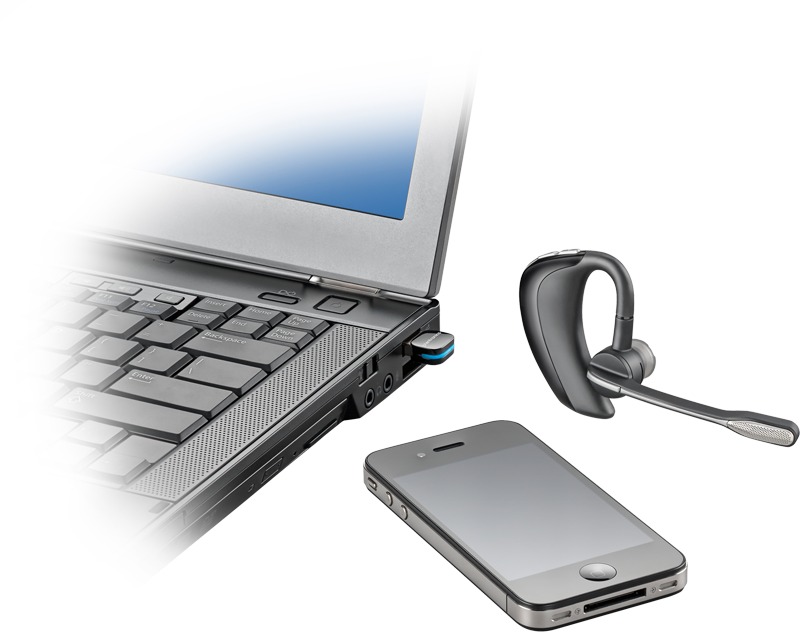 Voyager PRO UC B230 with mobile phone and notebook computer